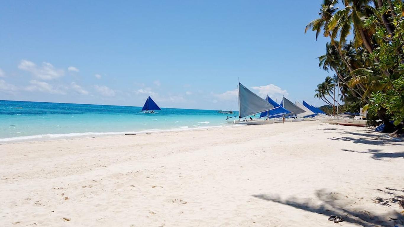 Cocoloco Beach Resort