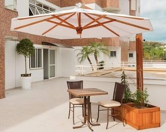 Hotel Dois H - Joinville - Balcon