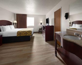 Baymont by Wyndham Harlan - Harlan - Bedroom