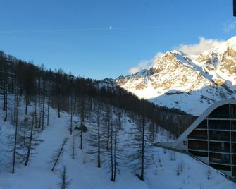 Nice Studio In Cervinia With Wifi - Breuil-Cervinia - Dining room