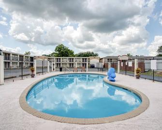 OYO Hotel Alexandria La- Hwy 165 - Alexandria