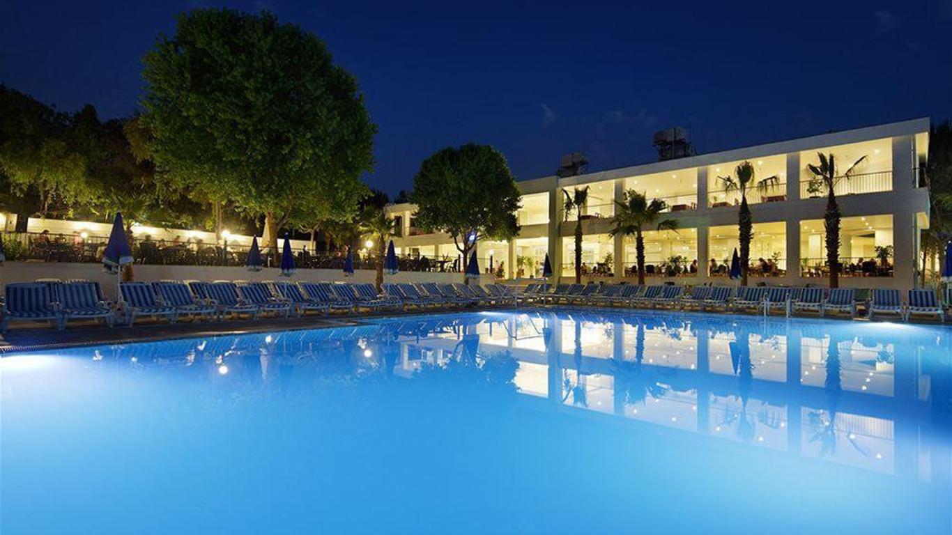 Larissa Side Beach Club