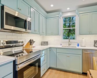 Hidden Spring Cottage Hidnc - Ephraim - Kitchen