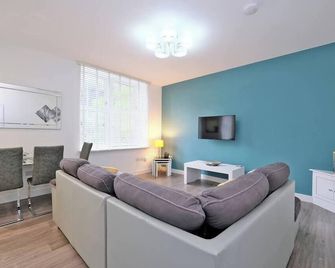 5 Luxury 1 Bedroom Apartment in City Centre - Aberdeen