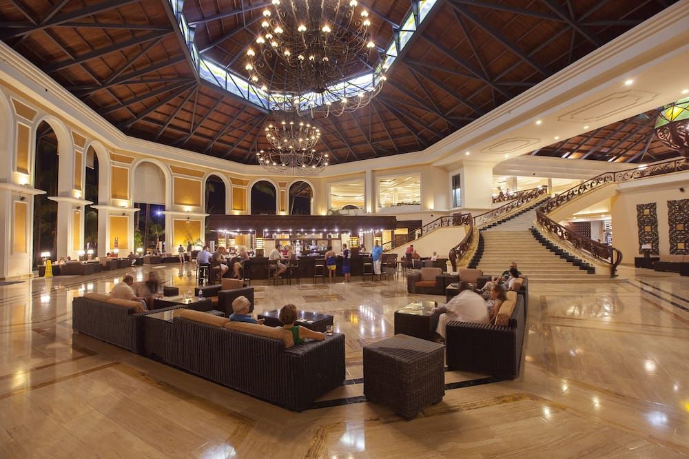 Majestic Elegance - Punta Cana