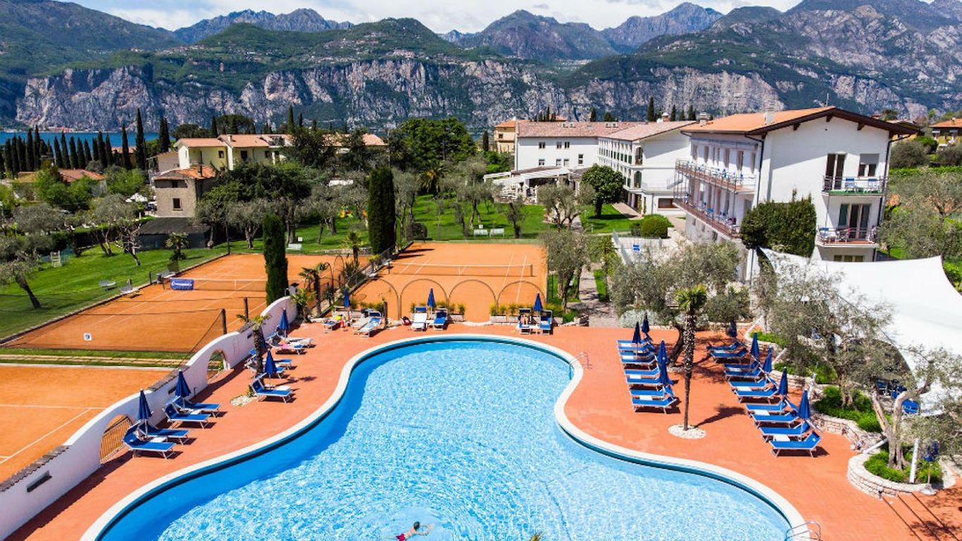 奧里維俱樂部酒店 - 馬爾切西涅