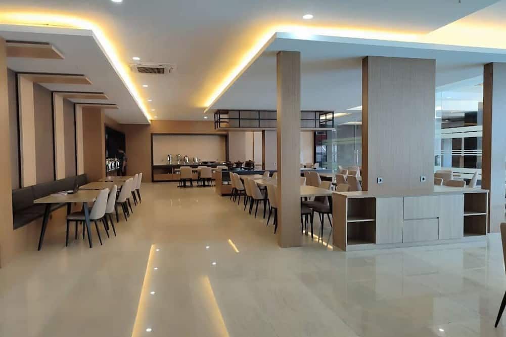 Grand Cahaya Hotel Pangandaran - Pangandaran - Restaurant