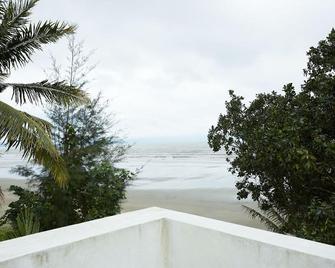 Mawar Villa - Kuantan - Gebouw