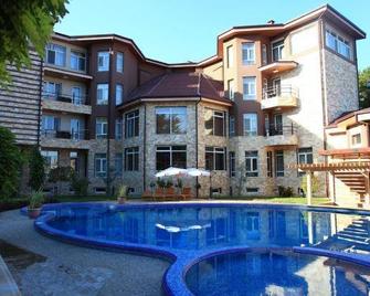 Grand M Hotel - Navoiy - Pool