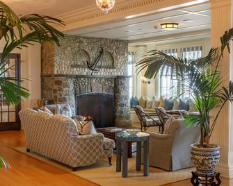 Ocean House - Westerly - Lounge