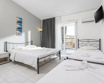 Jenny, Siviri - Siviri