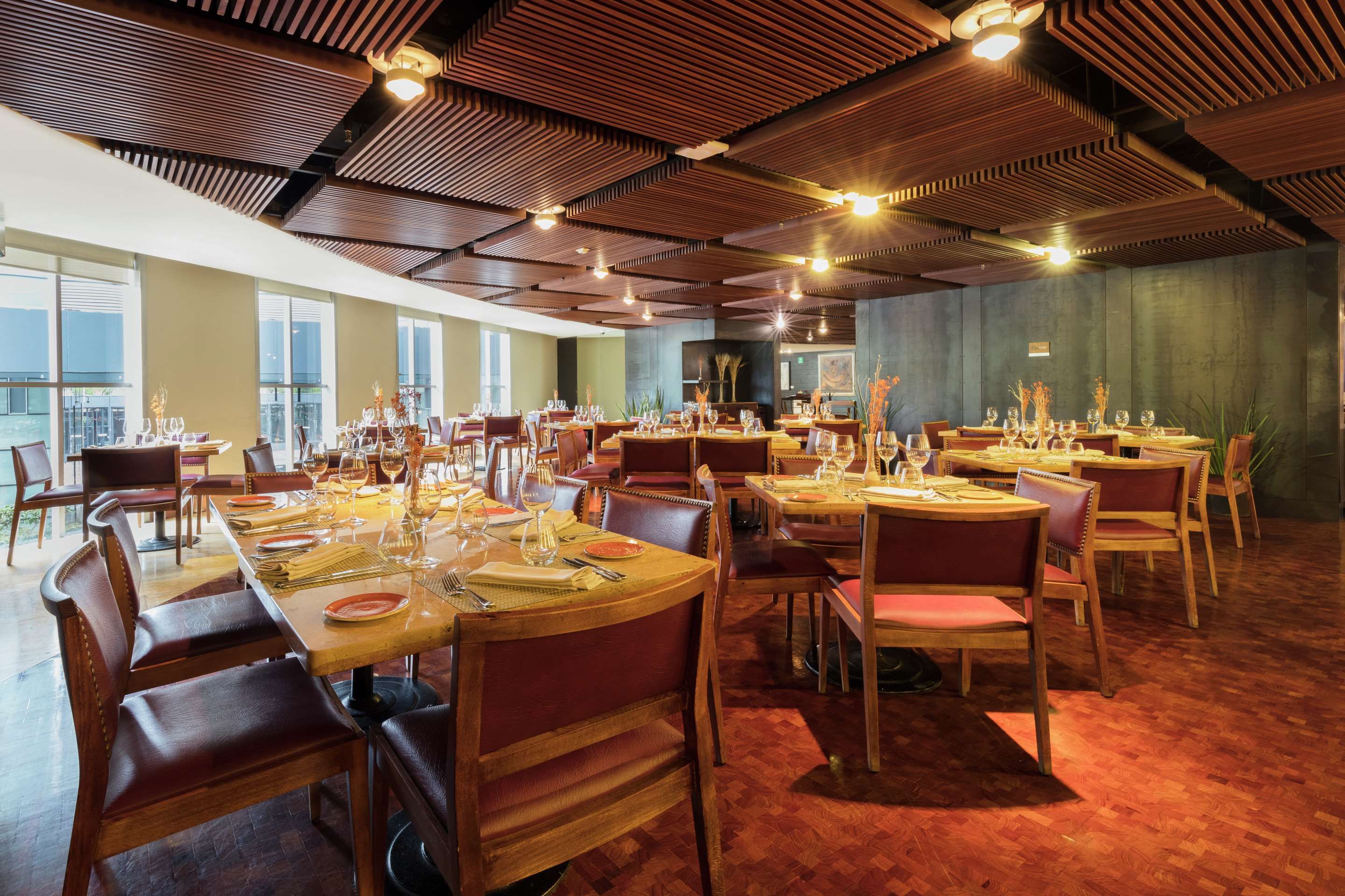 Restaurant view of Hilton Mexico City Reforma