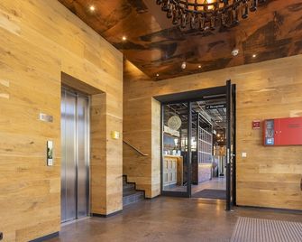 Joesepp´s Hotel Am Schweizerberg - Memmingen - Lobby