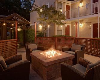 Residence Inn San Jose Campbell - Campbell - Innenhof