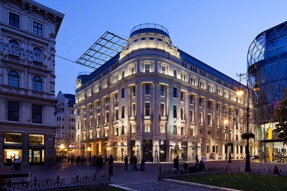 Holiday Beach Budapest Hotel - בודפשט - בניין