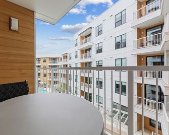 The Code Hotel - Austin - Balkon