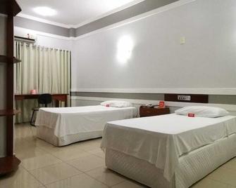 Hotel Eduardus - Palmas - Slaapkamer