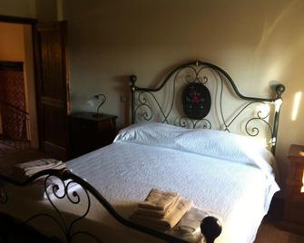 Il Rifugio Del Falconiere - Sovicille - Ložnice