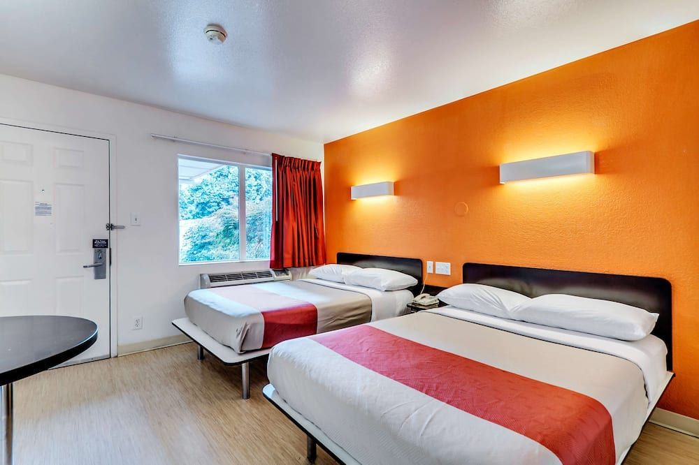 Motel 6 Baltimore - BWI Airport - Linthicum Heights - חדר שינה