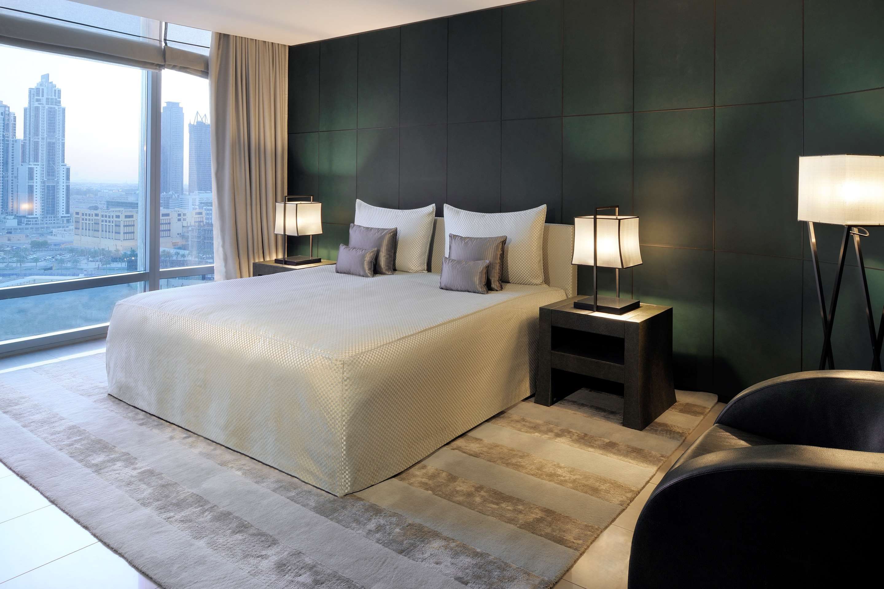 armani hotel price