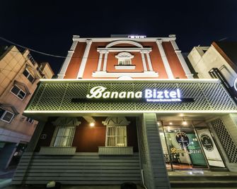 Banana Biztel, Jukdo Market, Pohang - Pohang - Edificio