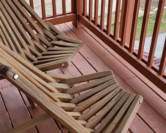 Dream Location of Louisville 5 to 20 minutes to anywhere - Louisville - Balcony