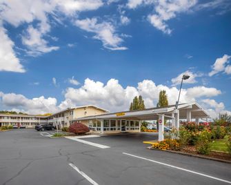 Rodeway Inn Albany - Albany - Gebouw