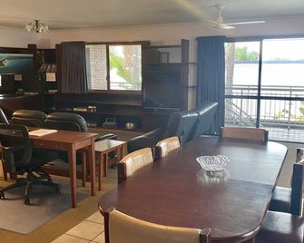 42 Rumbalara Avenue Rainbow Beach - Rainbow Beach - Restaurant