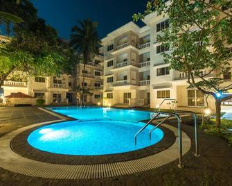 Resort Paloma De Goa - Colva - Pool