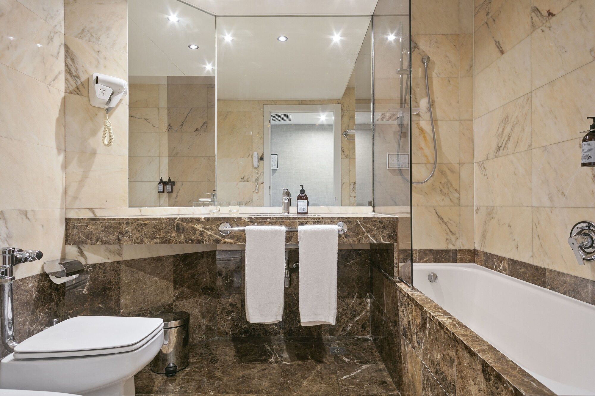 Hotel Acta City47 - Barcelona