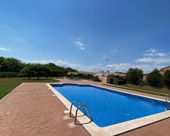 Daro 2d 163 - Torroella de Montgri - Piscine