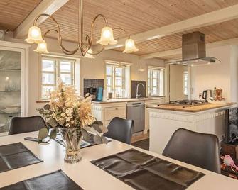 Holiday home Øster Assels VI - Oster Assels - Comedor