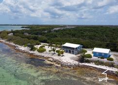 The Rock House With Private Beach On Little Cayman - Little Cayman - Outdoors view