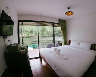 Baan Krupong - Ban Tha Thong Mon - Habitación