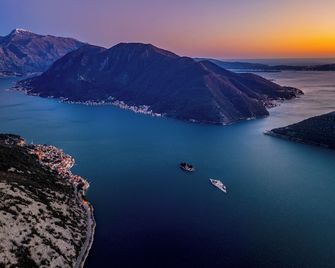 Conte Hotel & Restaurant - Kotor