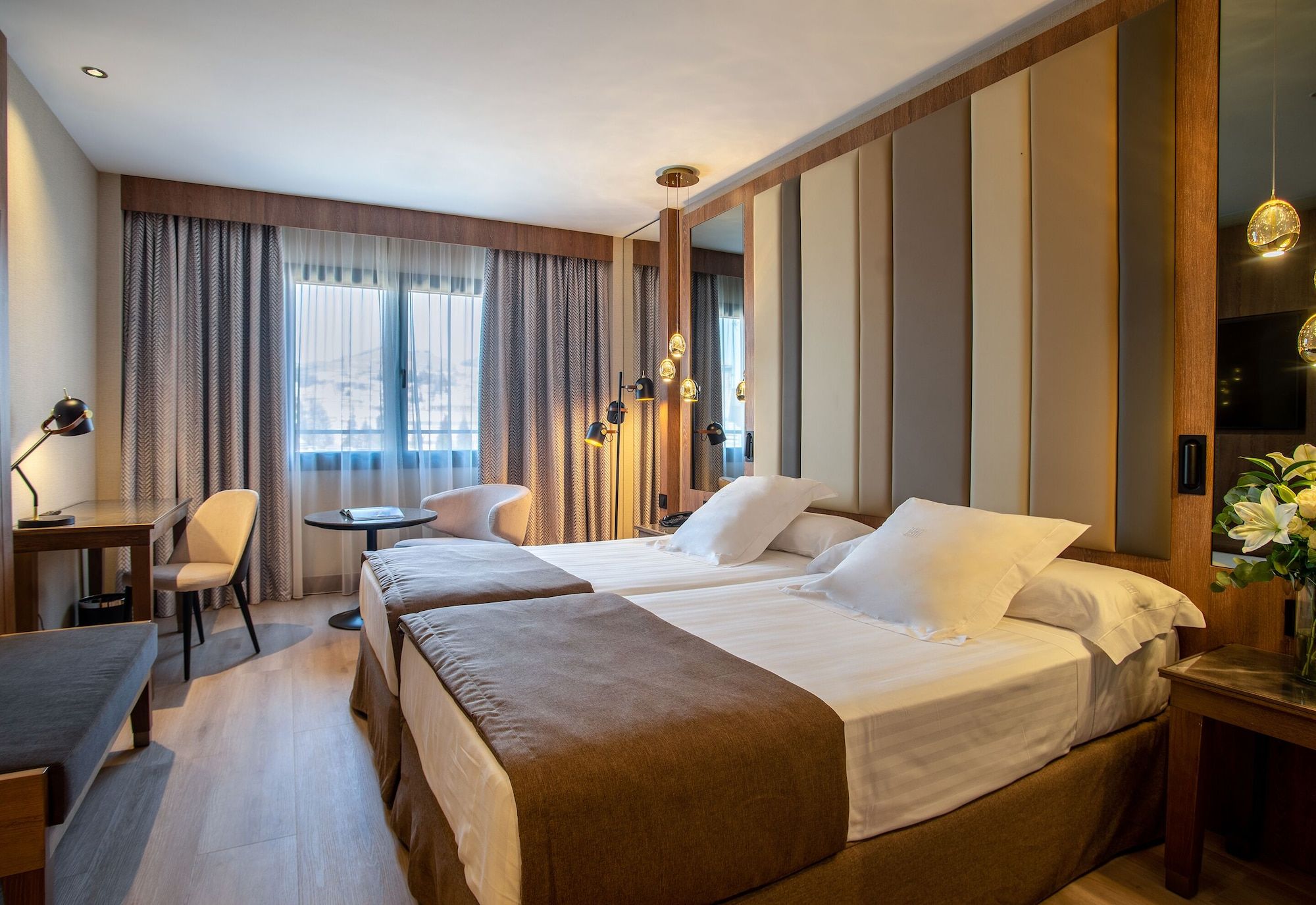 Hotel Granada Center - גרנדה - חדר שינה