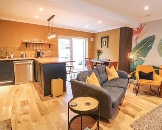Feus Holiday Cottage - Auchterarder - Living room