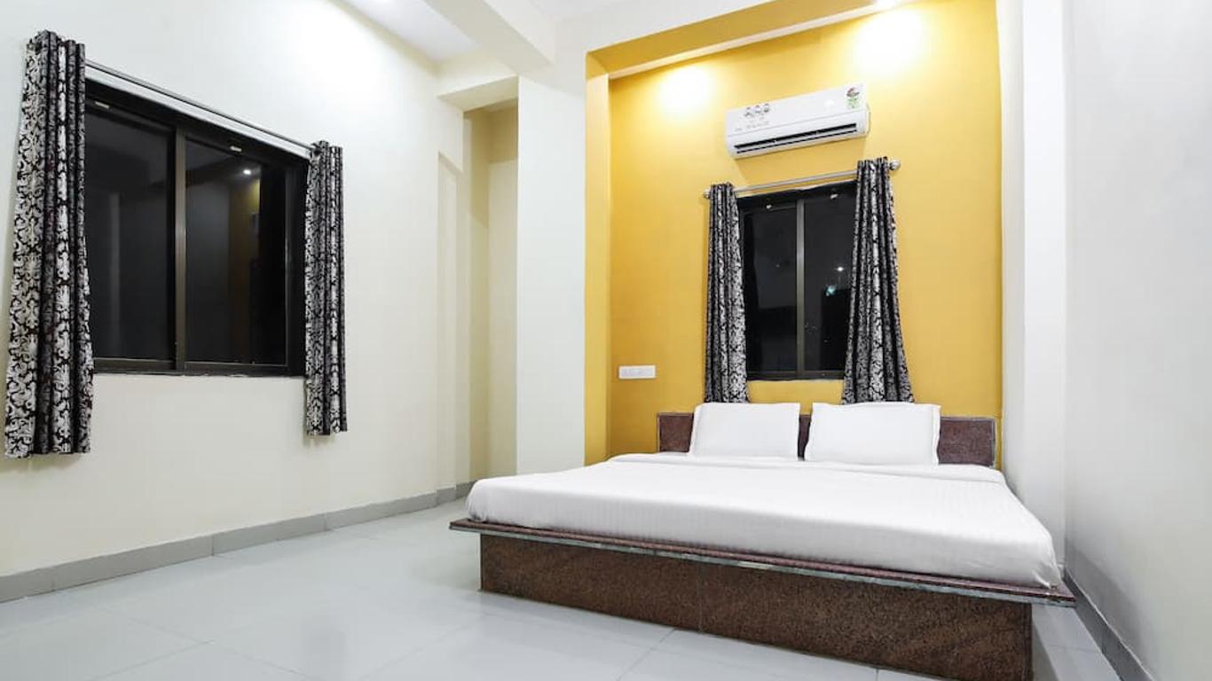 Spot On 49840 Hotel Kamal Darshan