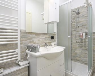 B&b Pergola House - Lucca - Bathroom