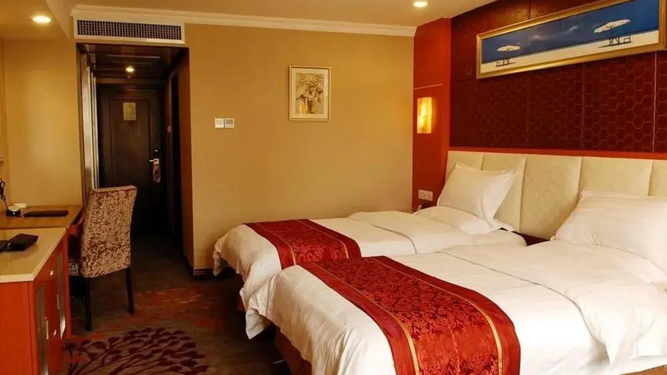 Holiday Villa Wandai Hotel