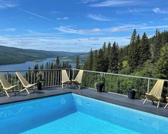 Hotell Fjällgården Ski-In Ski-Out - Jsou - Bazén