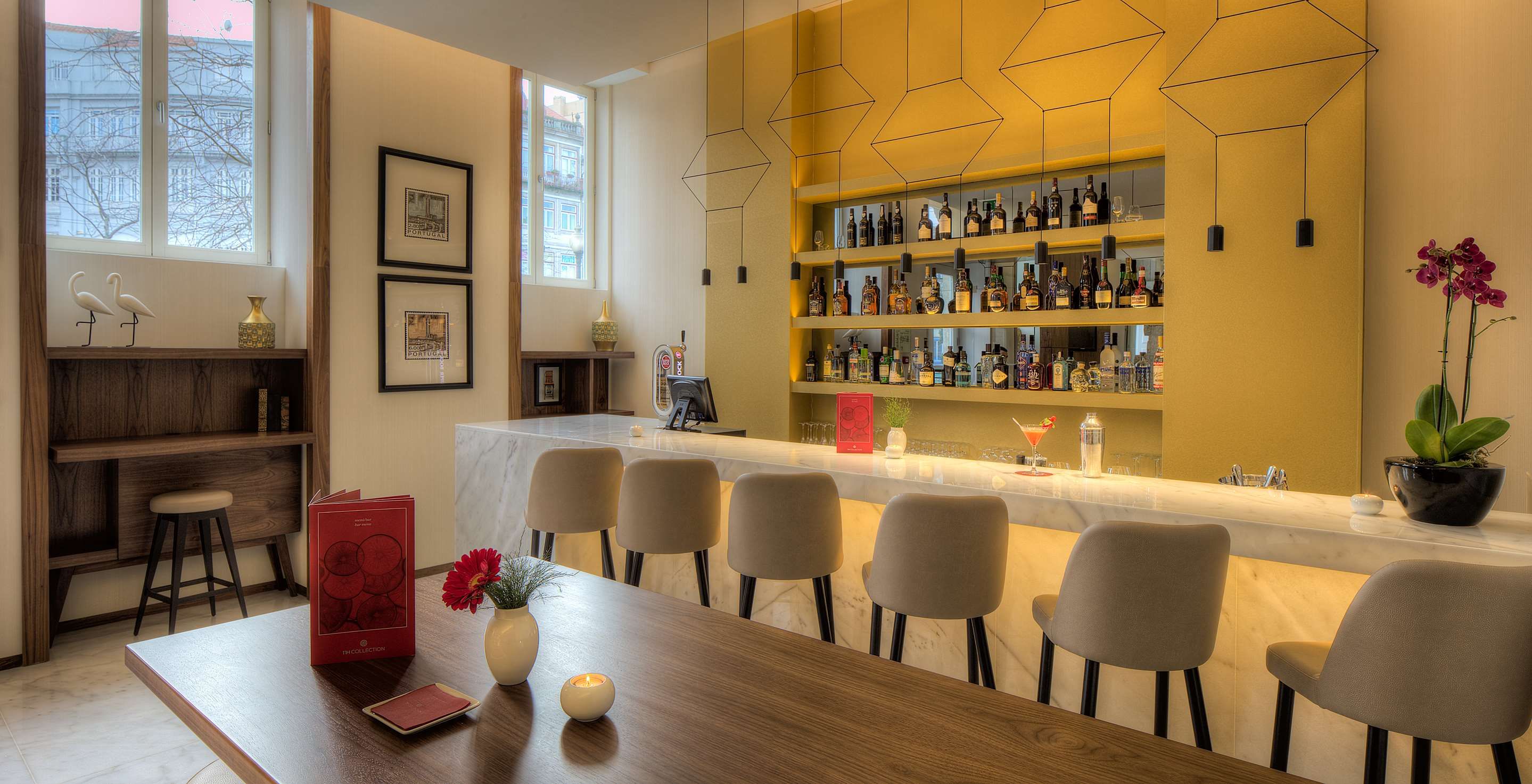 NH Collection Porto Batalha - Porto - Baari