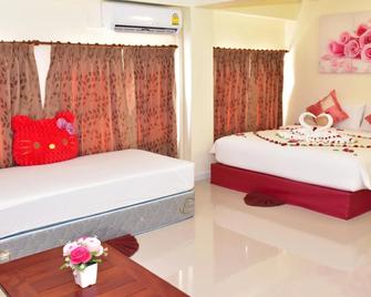 Anchalee Resort - Bang Saphan - Schlafzimmer