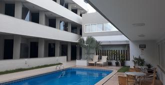 看守者公寓酒店 - 阿拉加左 - 阿拉卡茹 - 游泳池
