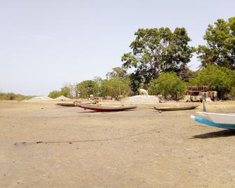 Bah Guesthouse @ Good Vibes Eco Lodge - Brikama - Spiaggia