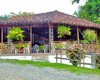 Hosteria Guaracu - San Jerónimo - Restaurante