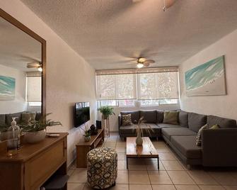 Elegant Condo in the downtown with swimming pool - La Crucecita - Sala de estar