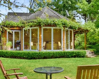 River Birches - Turangi - Patio