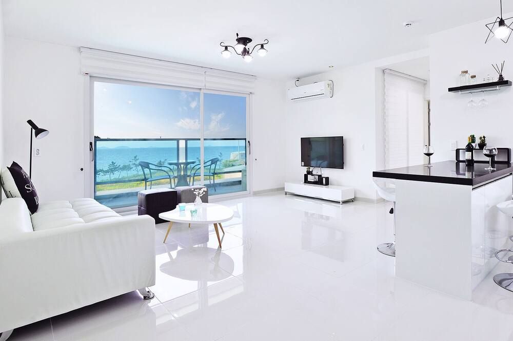 جلوريز بينشن