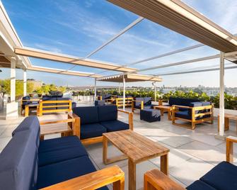 Gran Hotel Europa Santo Domingo, Trademark by Wyndham - סנטו דומינגו - פטיו